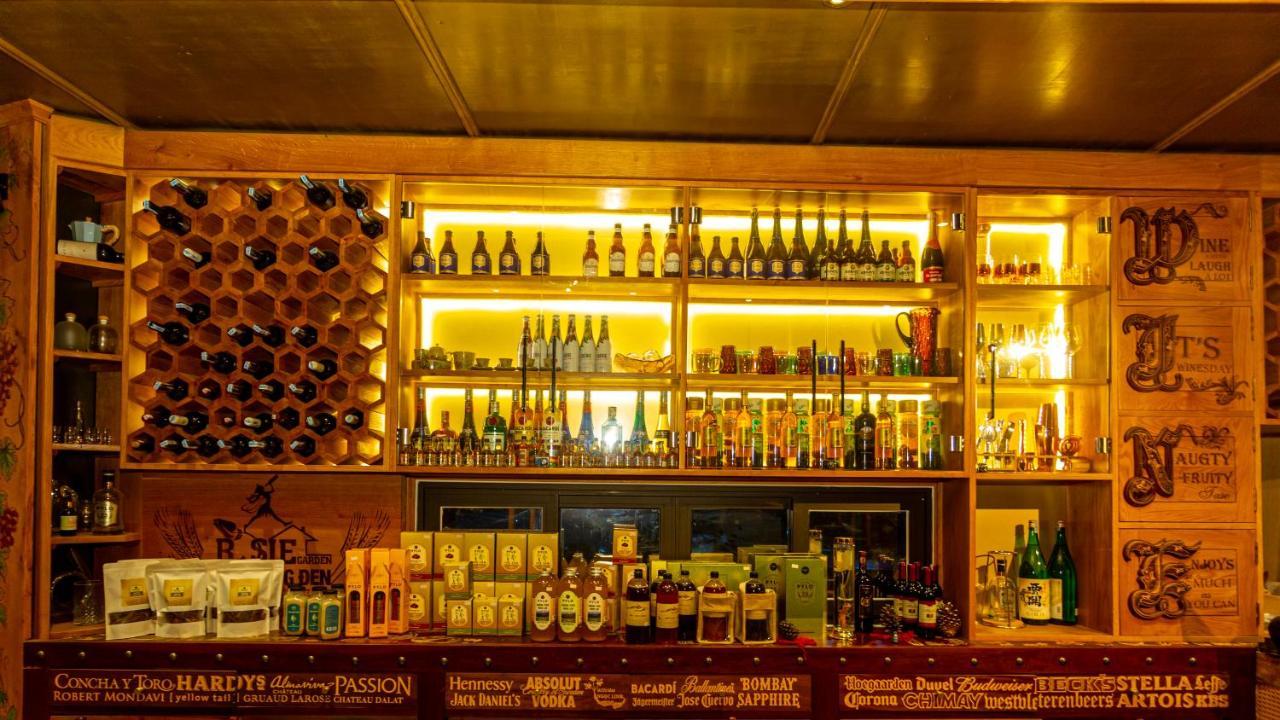Rosie Garden Mang Den Hotel Kon Von Kla Buitenkant foto